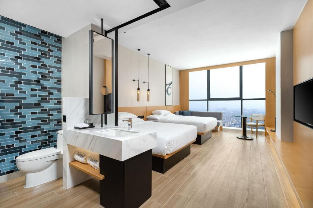Executive Double, Guest room, 2 Doubles, City View room - Image 1