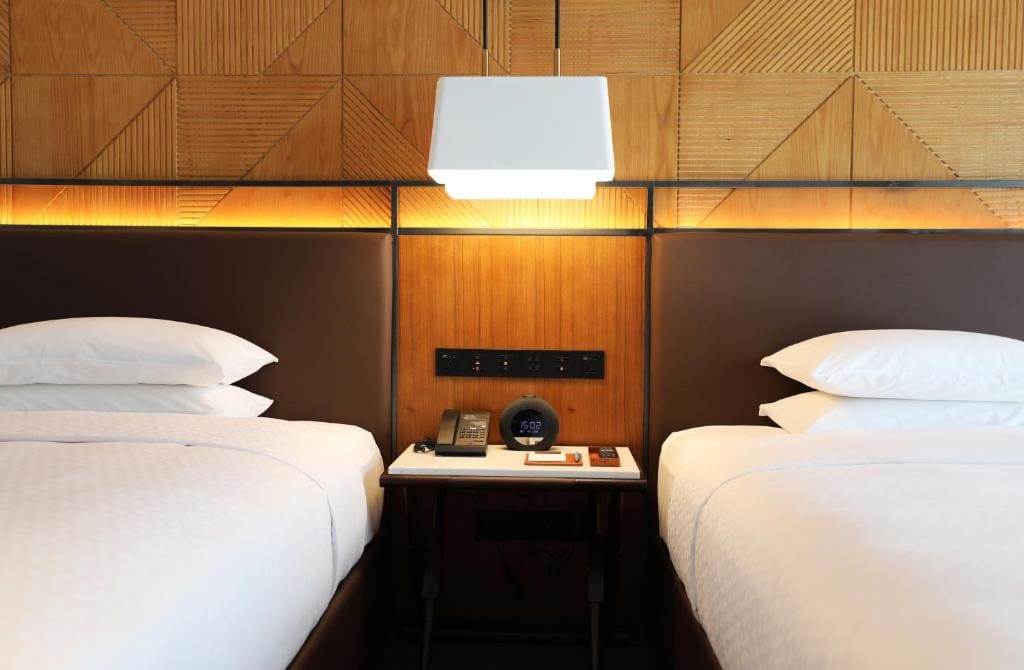 Traditional Twin Room - Low Floor room - Image 1