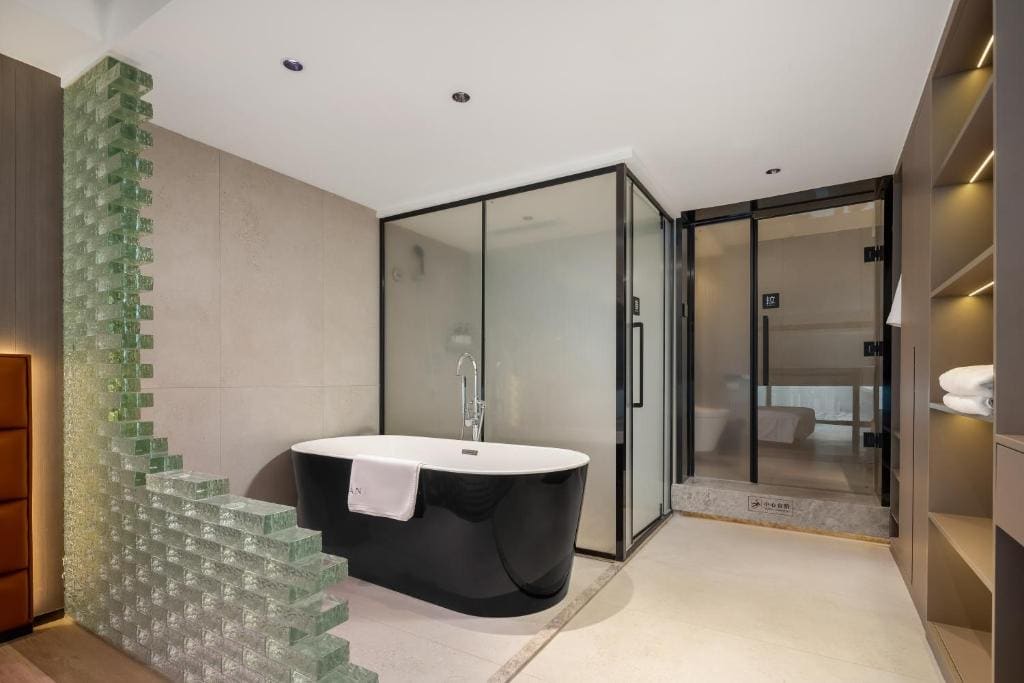 King Suite room - Image 1