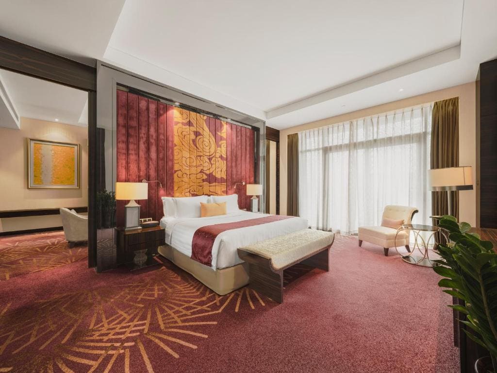 RedLevel Two Bedrooms Connected Deluxe Suite room - Image 1