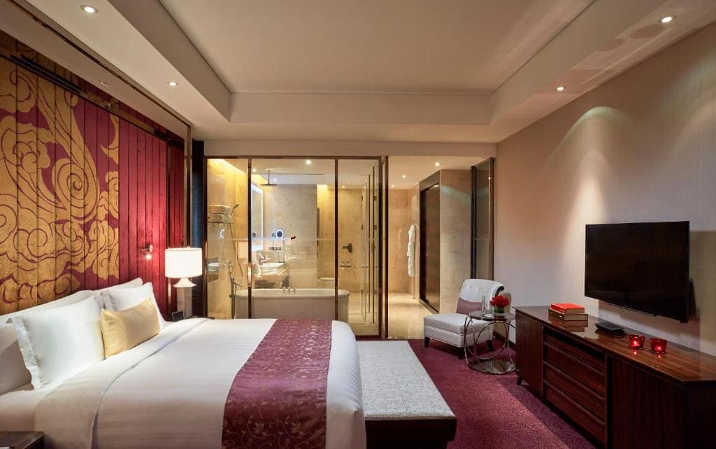 Junior Suite Red Level room - Image 2
