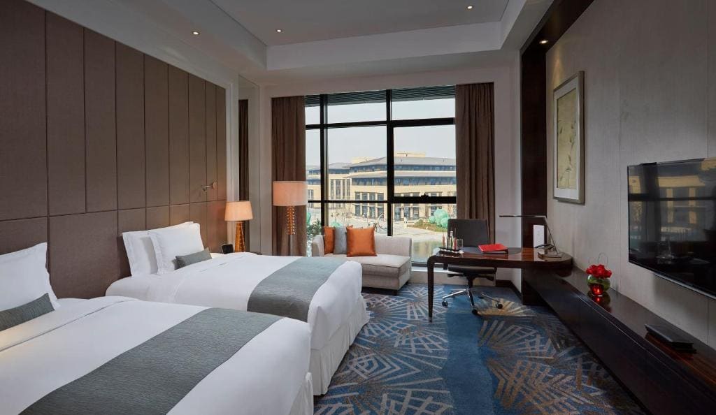 Premium with View room - Image 1