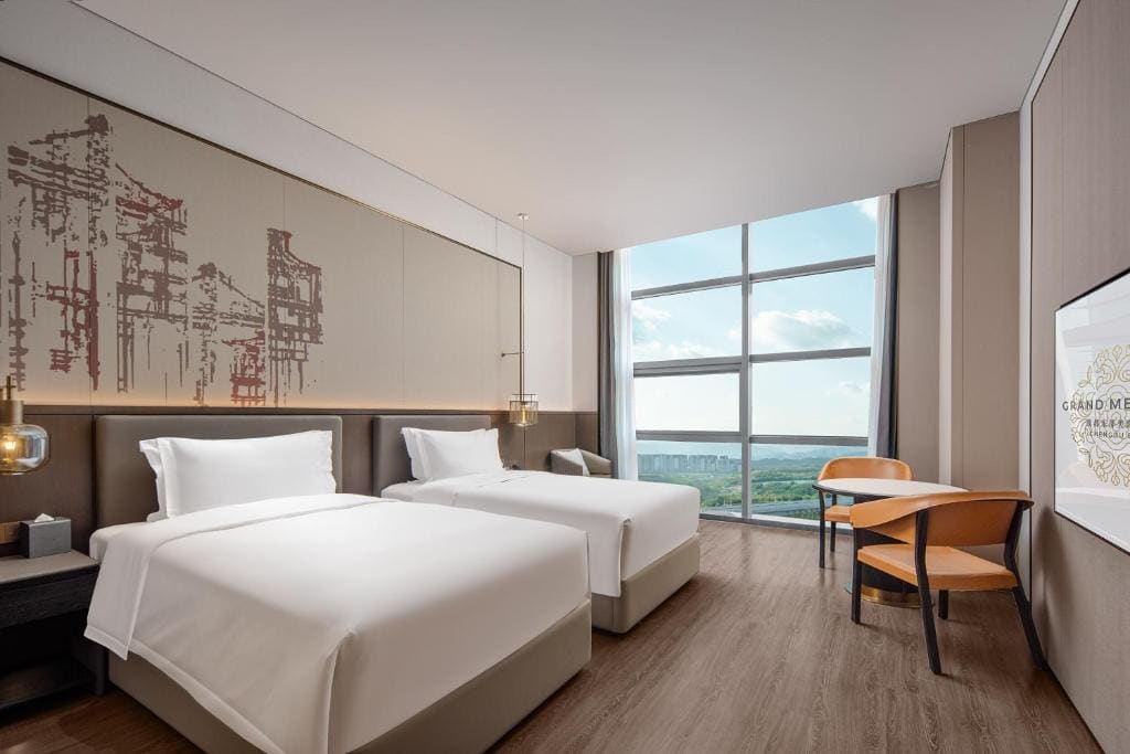 Superior Apartment with Two Single Beds room - Image 3