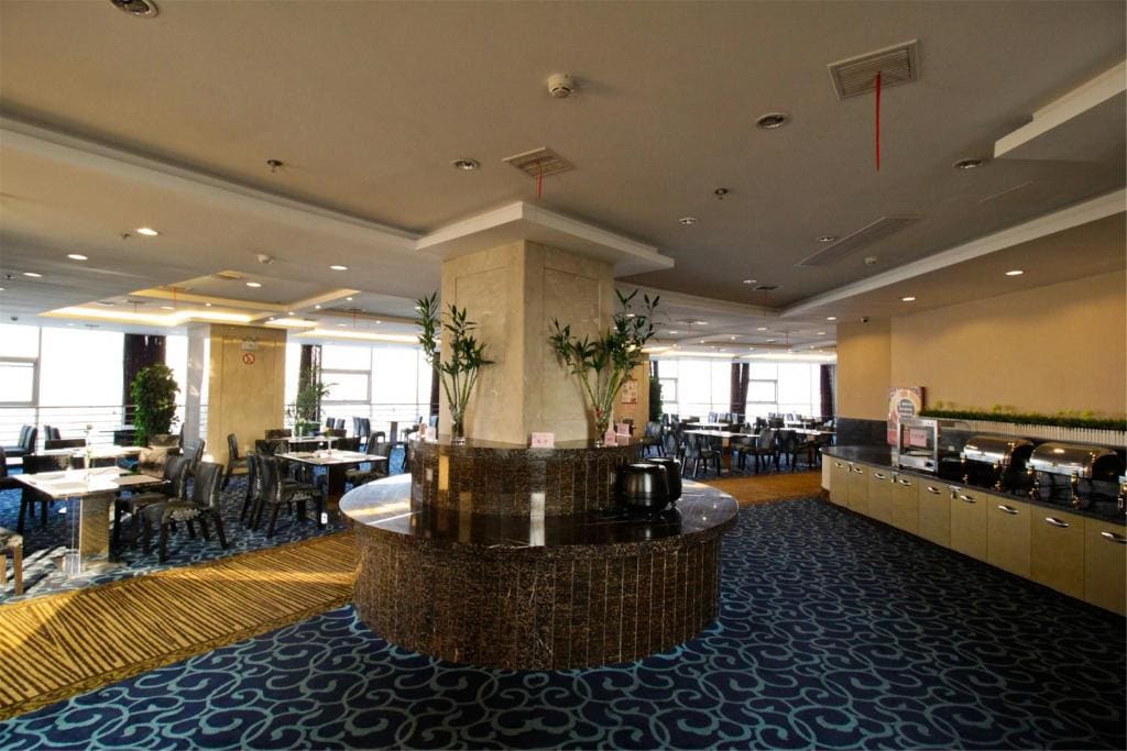 Signature Double Room with No Window room - Image 1