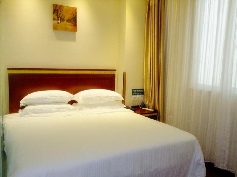 Queen Room room - Image 1