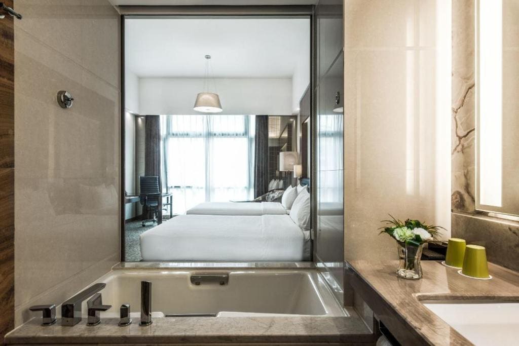 Superior Twin Room room - Image 2