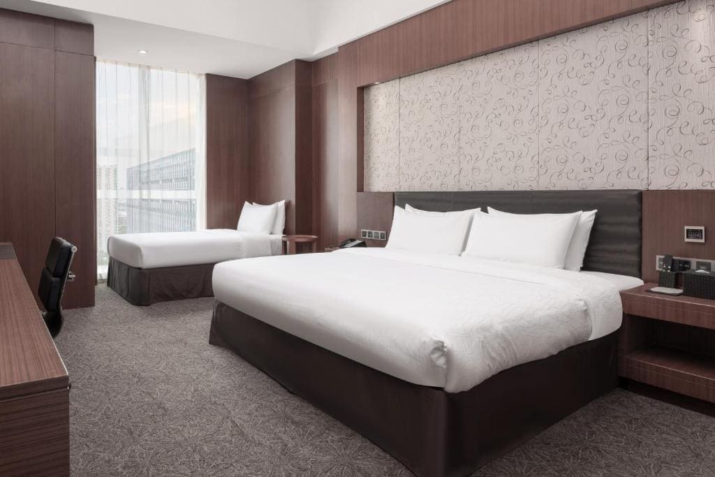 Deluxe Suite room - Image 1