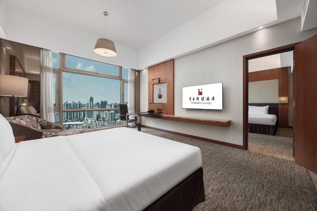 Family Room room - Image 1