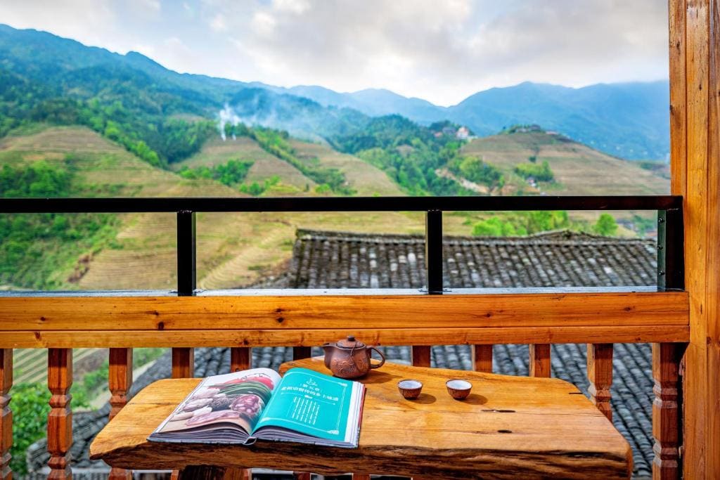 Double or Twin Room with Mountain View room - Image 1