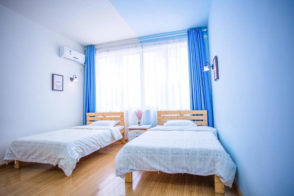 Standard Twin Room room - Image 3