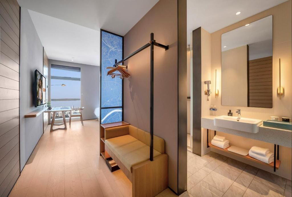 Deluxe Triple Room room - Image 3