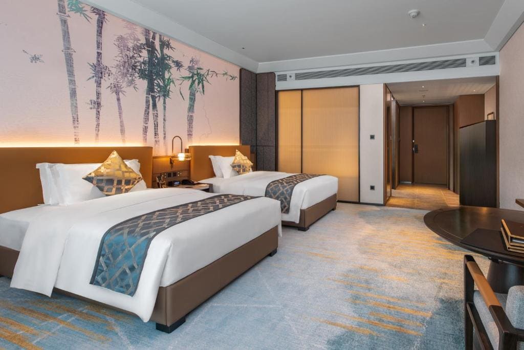 Superior Twin Room - Non-Smoking room - Image 2