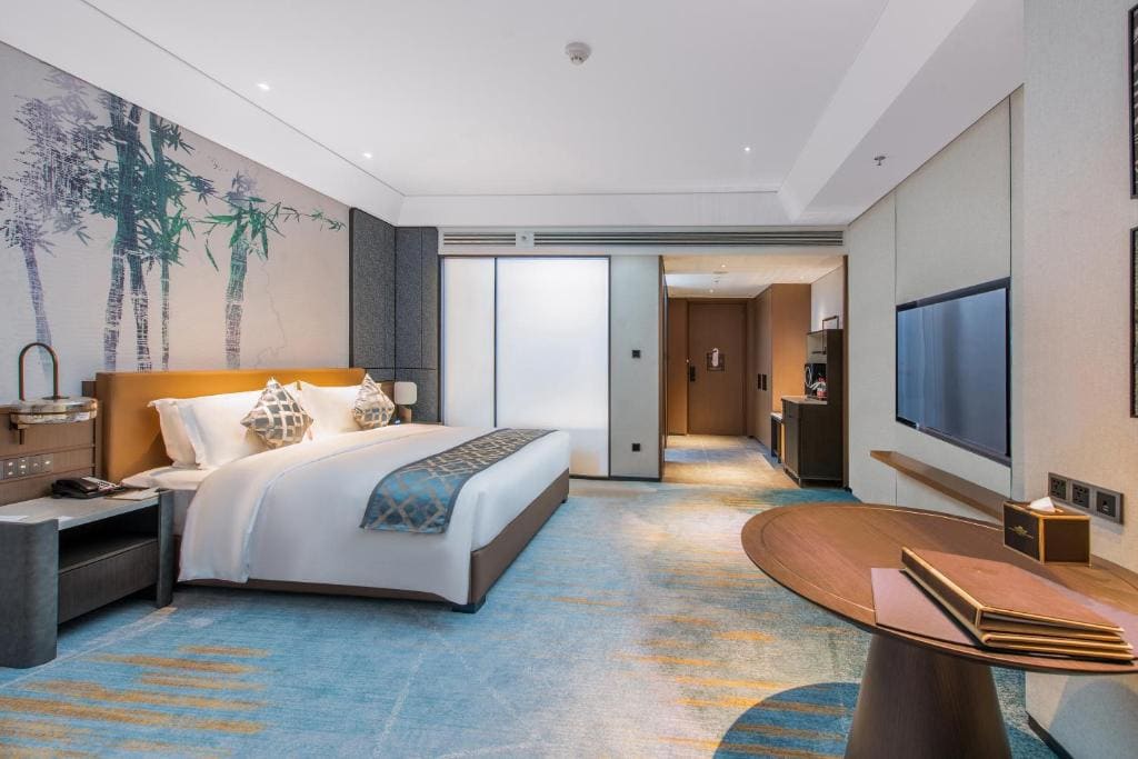 Superior King Room - Non-Smoking room - Image 2