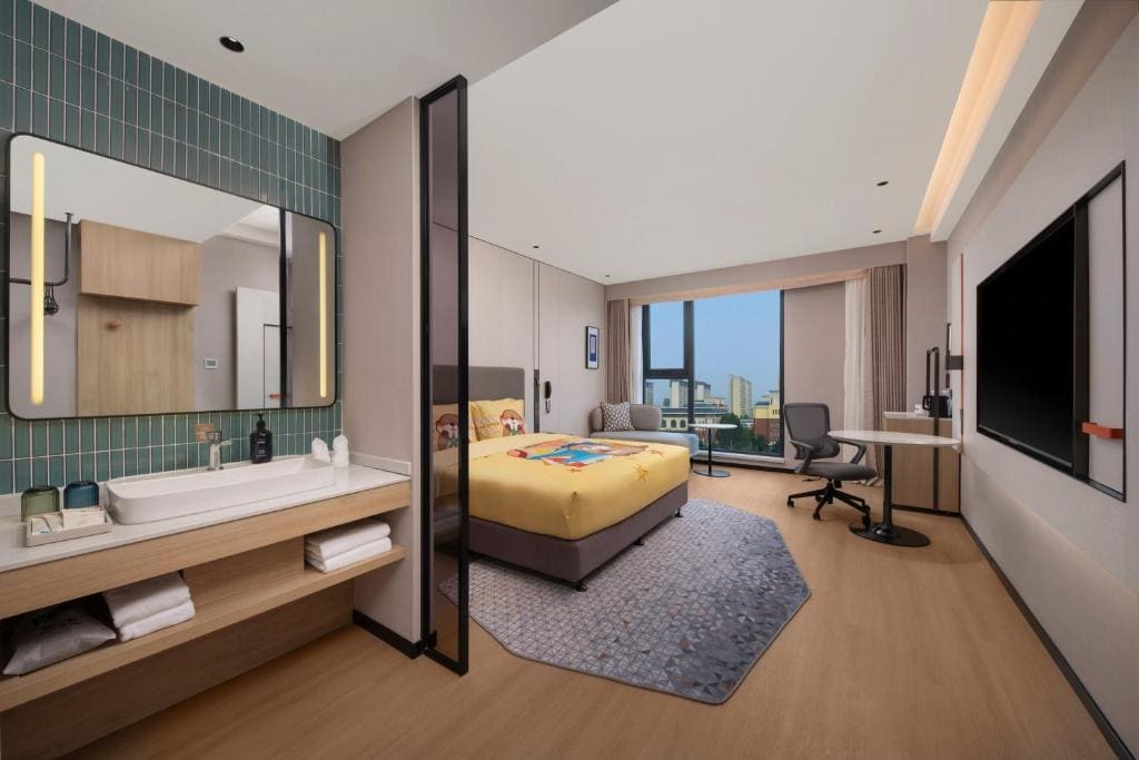 Standard King Room - Kids Theme room - Image 1