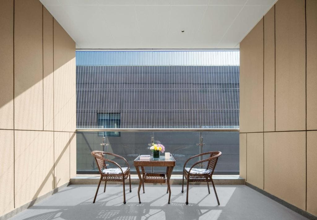 Standard Double Room with Balcony room - Image 2