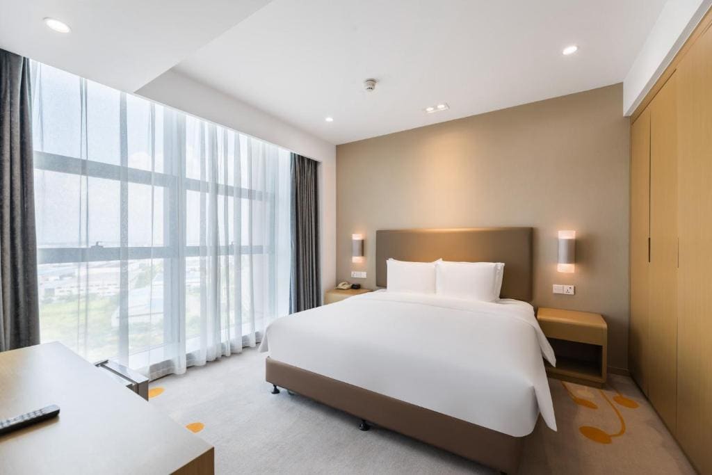 King Suite with Additional Living Area room - Image 1