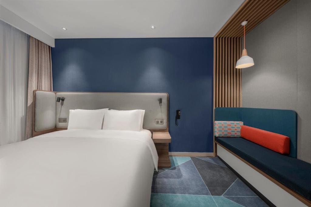 Standard King Room room - Image 2
