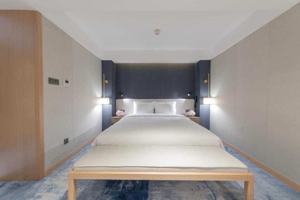 King Suite room - Image 1