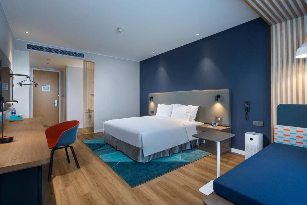 Specialty Room room - Image 3