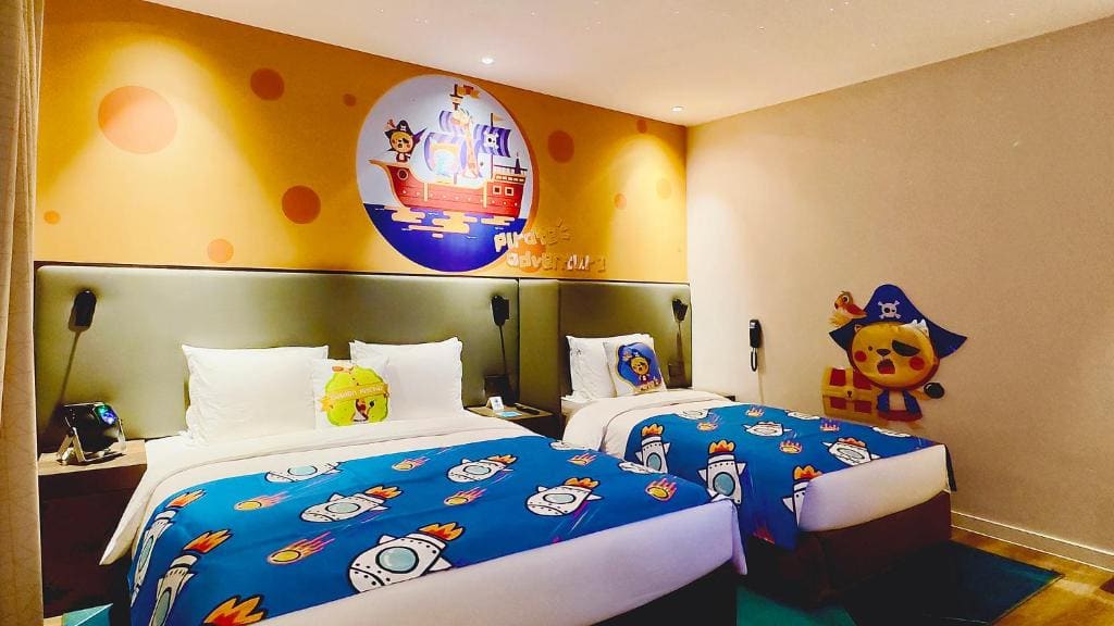 Standard Room with One King and One Single Bed - Kid Theme room - Image 3