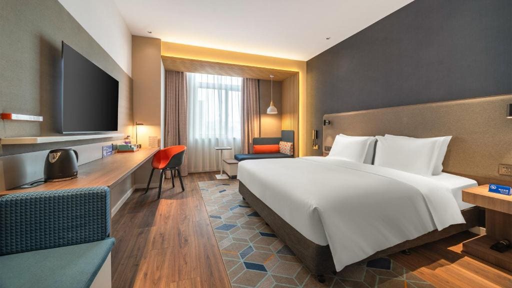 Standard King Room room - Image 1