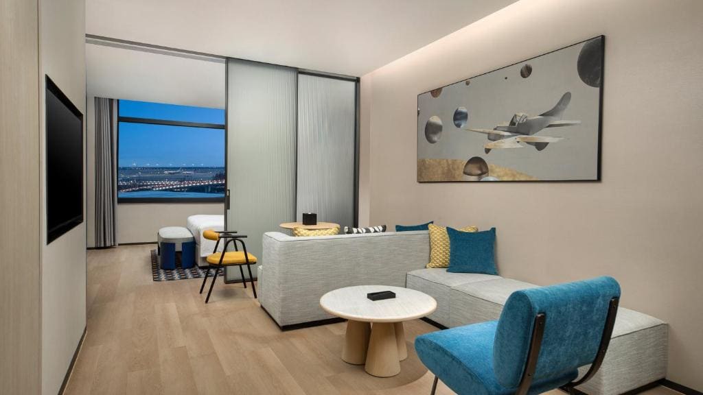 One-Bedroom Suite room - Image 1