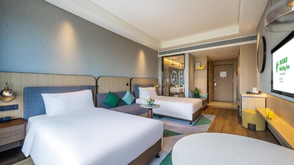 High Floor Standard Twin Room room - Image 3