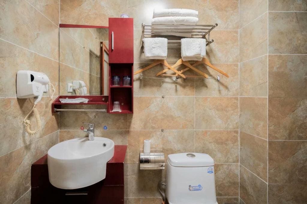 Double Room with Private Bathroom room - Image 1