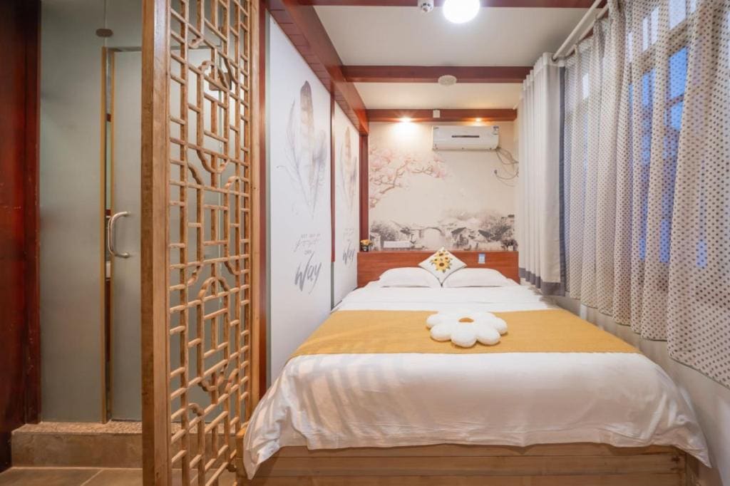 Queen Room room - Image 2