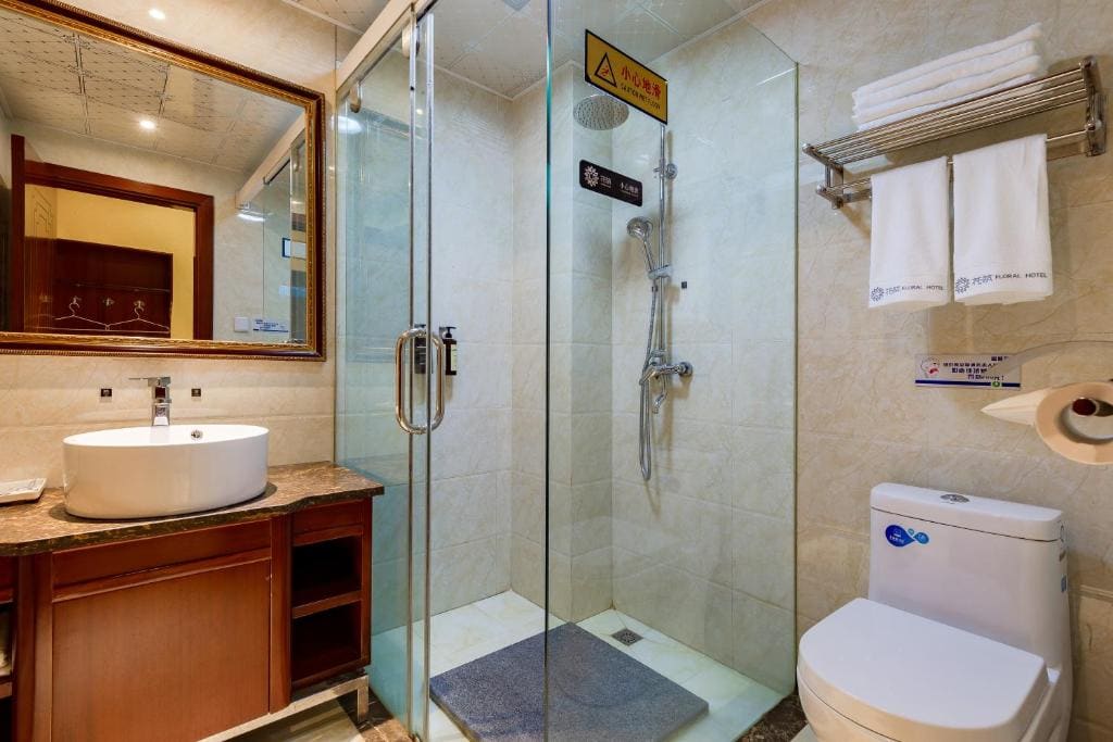 Deluxe Double Room room - Image 1
