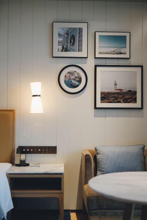 Double Room with Two Single Beds and Mountain View room - Image 2