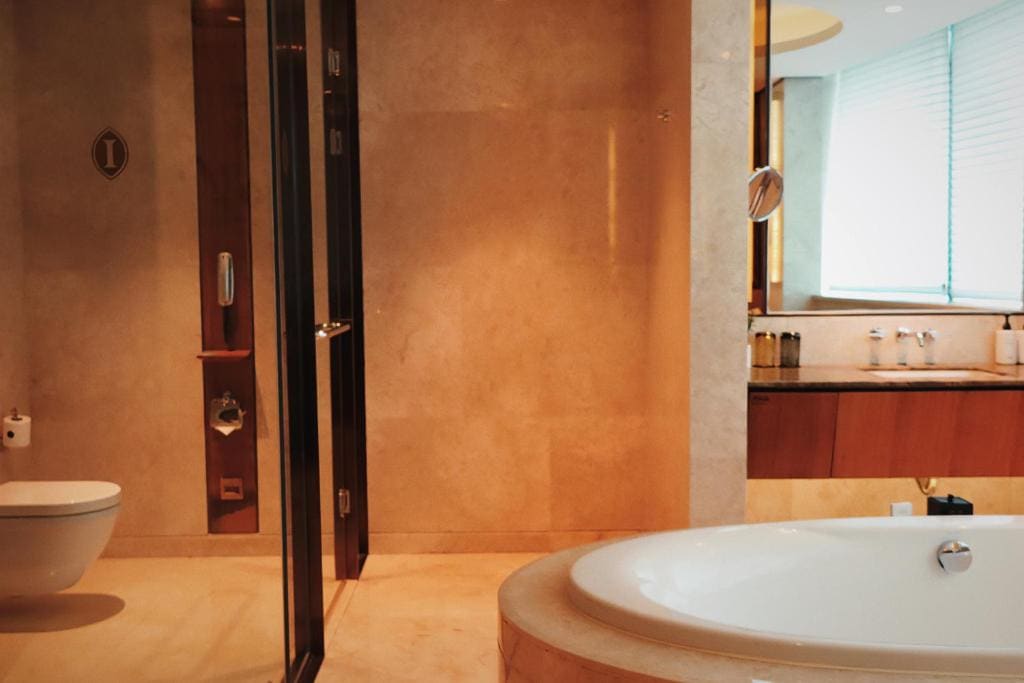 Premium King Room room - Image 2