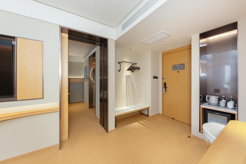 Deluxe Suite room - Image 1