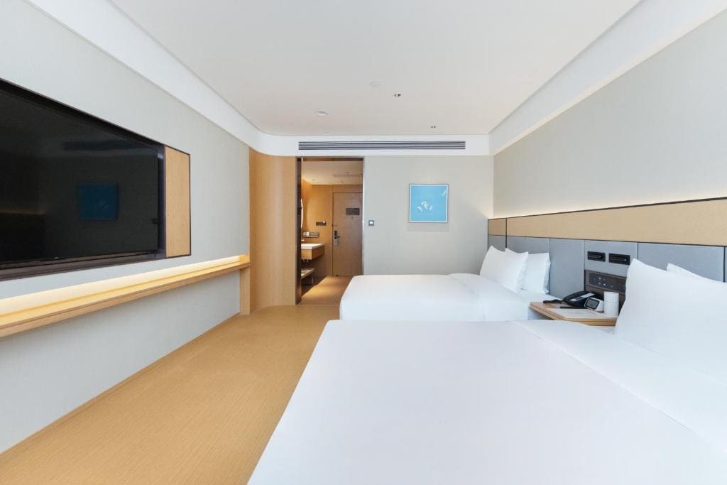 Superior Twin Room room - Image 1