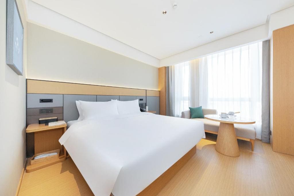 Superior King Room room - Image 2