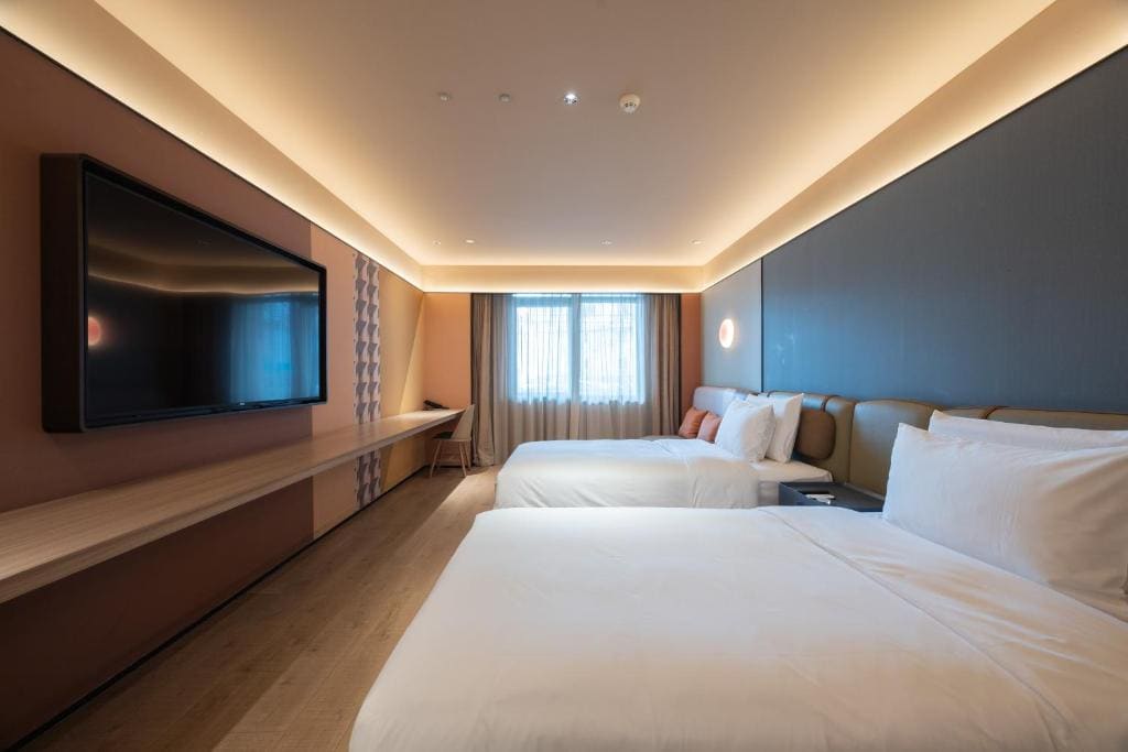 Standard Twin Room room - Image 1