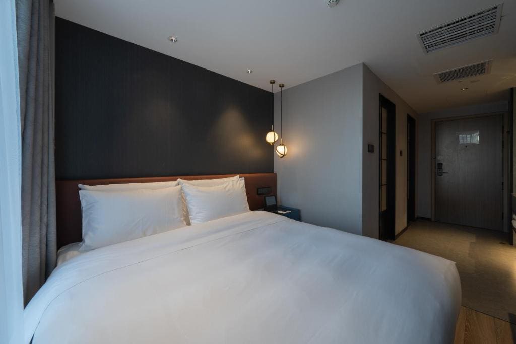 Economy Single Room room - Image 2