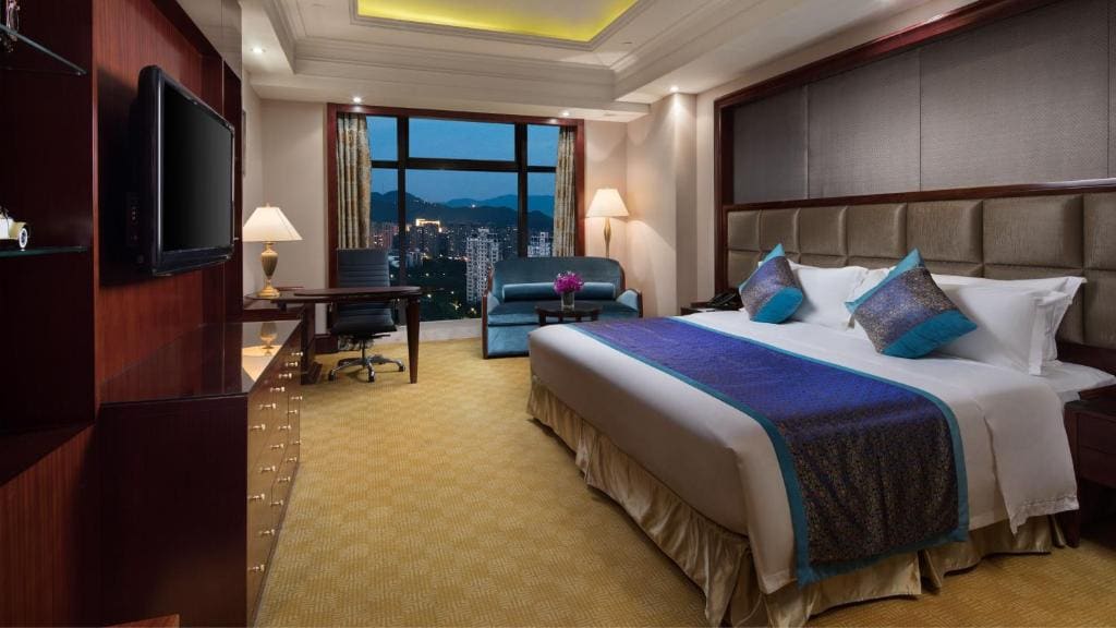 Executive Deluxe Double Room room - Image 1