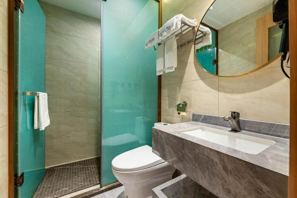 Deluxe Double Room with Two Double Beds room - Image 1
