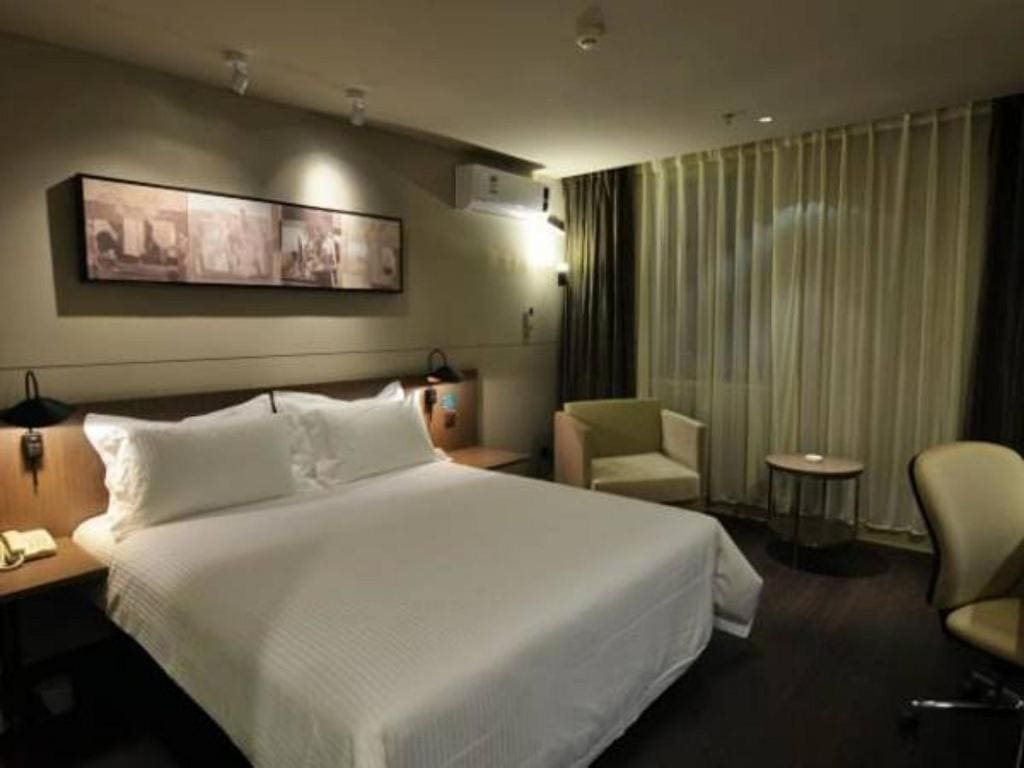 Business Double Room C room - Image 1