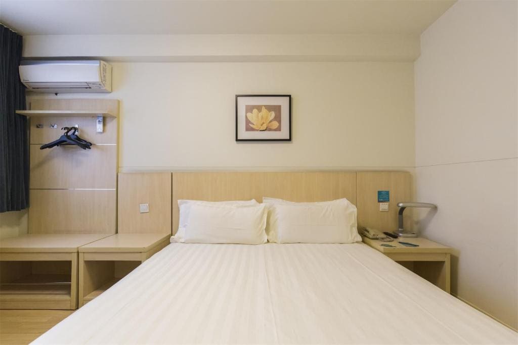 Business Double Room A room - Image 2