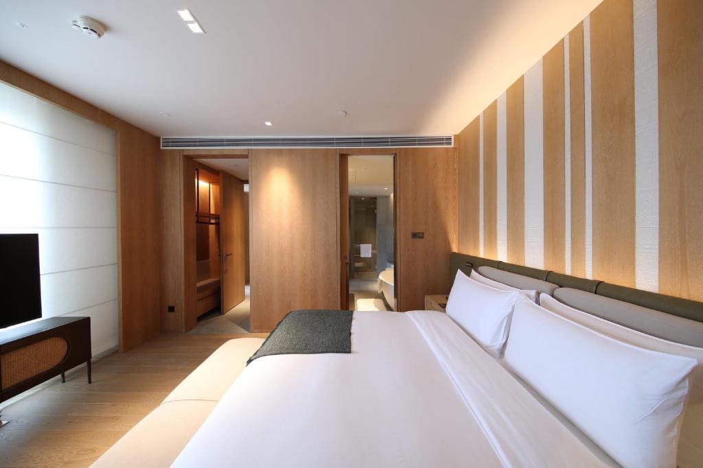 Two-Bedroom Suite room - Image 1