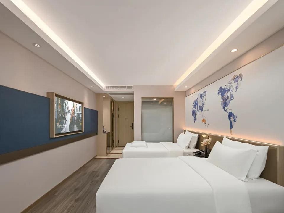 Family Room with Shower room - Image 1