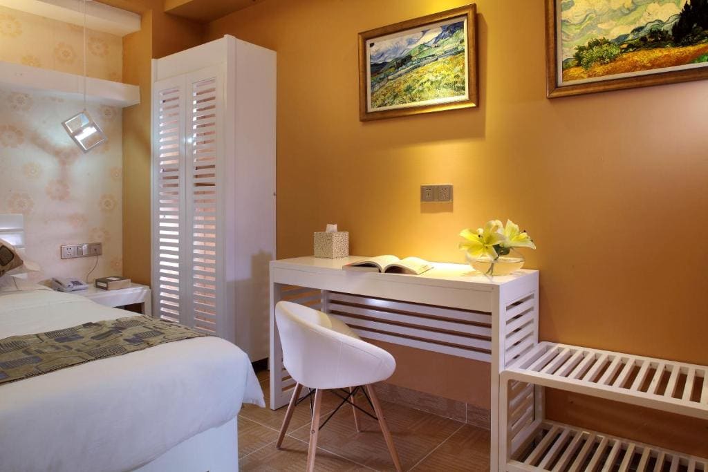 Autumn Whisper(Double Room) room - Image 2