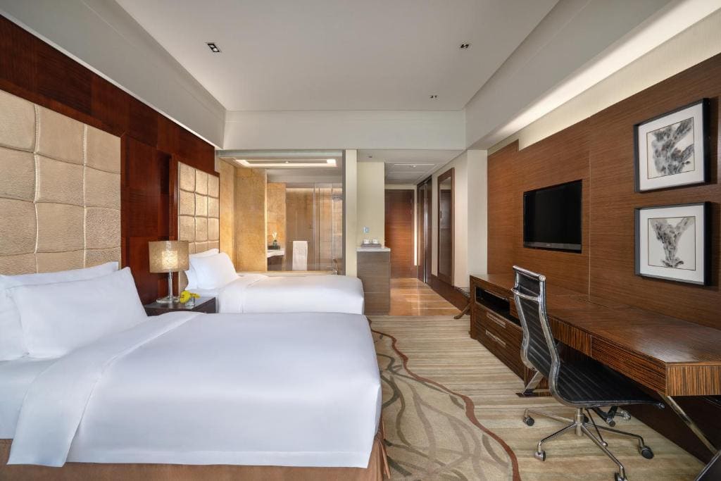 Executive Club Room Twin room - Image 3