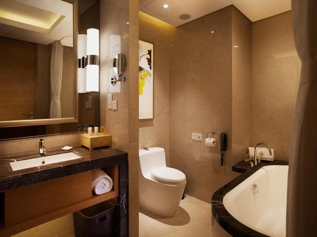 Deluxe Twin Room room - Image 2