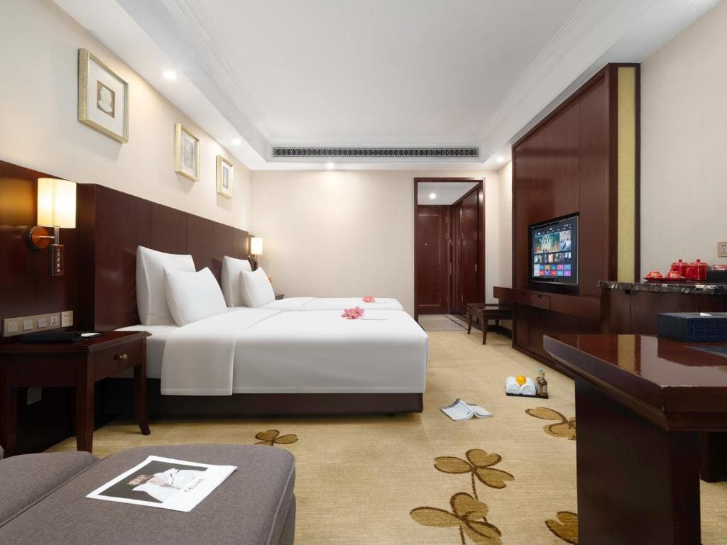 Superior Twin Room room - Image 1
