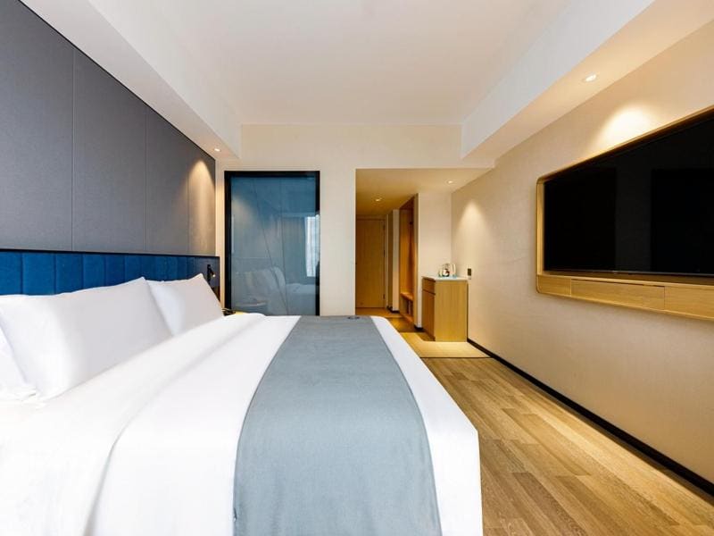 Deluxe Double Room room - Image 3