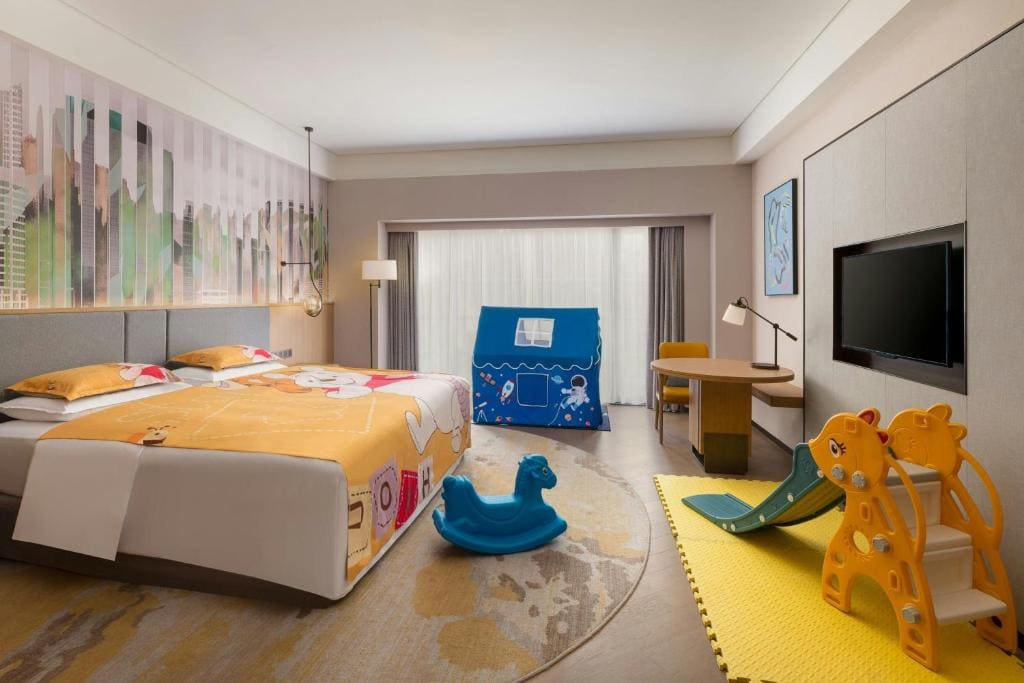 King Room with Balcony - Kids Room room - Image 1