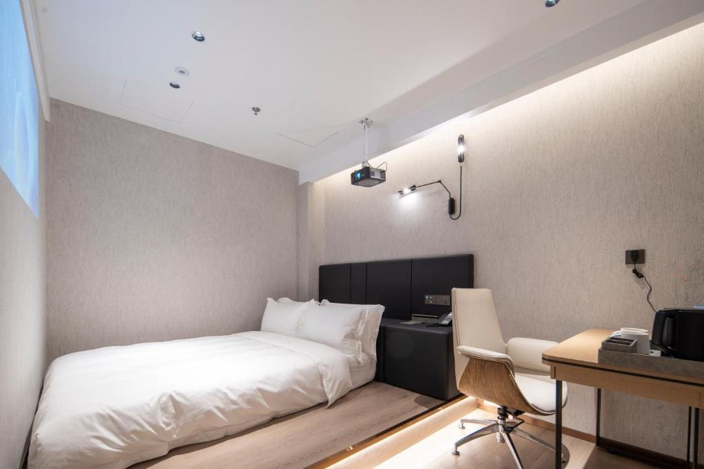 Tatami video room room - Image 2